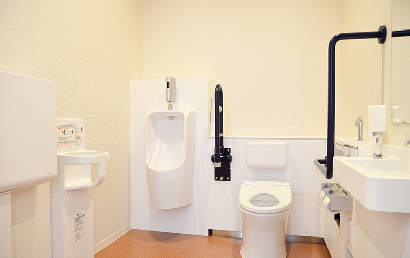 多目的トイレ
